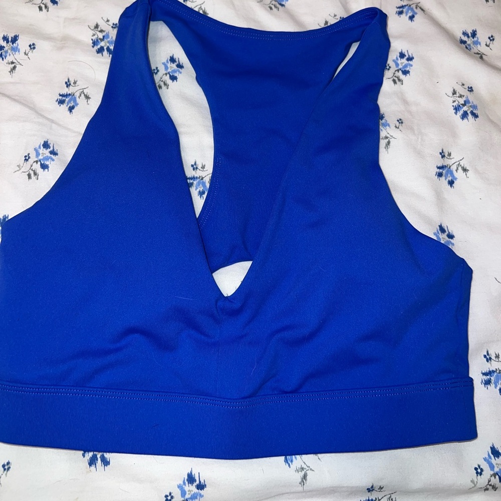 Sports bra